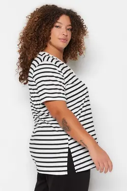 تیشرت بافتنی یقه هفت ساده راه‎راه سیاه-سفید برند Trendyol Curve کد 1688846350