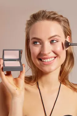 هایلایتر پودر برند Alix Avien کد 1689507541