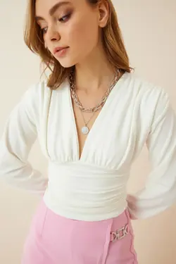 بلوز بافتنی یقه هفت زنانه عمیق شیری برند Happiness İstanbul کد 1647285917