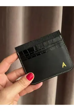 کیف پول جا کارتی مات چرم اصل کرکدیلی مدل مشکی &amp; کلمه ای برند Pinkylola کد 1647134168