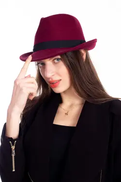 کلاه زنانه زرشکی برند LadyColor کد 1643208731