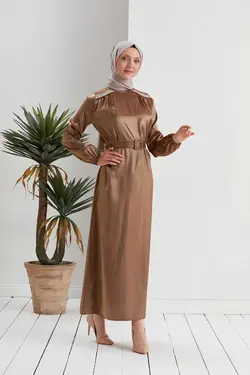 پیراهن کمربند زنانه بلند ساتن کمربند‎دار برند BMK BOUTİQUE کد 1692283155