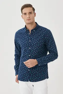 پیراهن دکمه‎دار اسلیم فیت مردانه 100پنبه یقه چاپی سرمه ای برند Altınyıldız Classics کد 1647446134