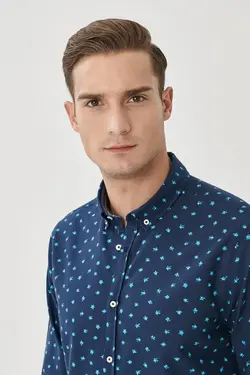 پیراهن دکمه‎دار اسلیم فیت مردانه 100پنبه یقه چاپی سرمه ای برند Altınyıldız Classics کد 1647446134