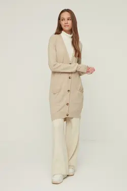 بافتنی طرح‎دار جیبدار یقه هفت بژ دکمه دار برند TRENDYOL MODEST کد 1647526387