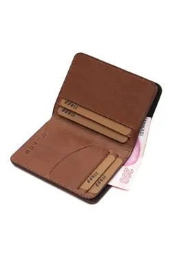 جا کارتی کیف پول کوچک چرم اصل قهوه‎ای برند Flapp کد 1647678247