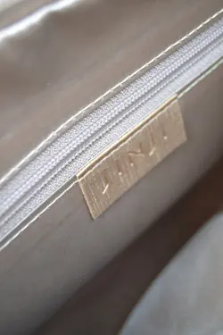 کیف پولک دوز طرح‎دار طلایی دورا برند Shop Jinji کد 1647663433