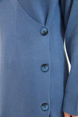 بافتنی بلند دکمه دار آبی برند TRENDYOL MODEST کد 1647654067