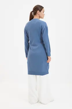 بافتنی بلند دکمه دار آبی برند TRENDYOL MODEST کد 1647654067