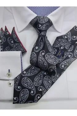ست کراوات کلاسیک دستمال طرح پرطاووسی مشکی برند Gutiero کد 1647858860