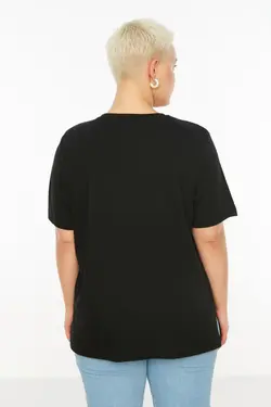 تیشرت بافتنی ساده چاک دار یقه گرد مشکی برند Trendyol Curve کد 1648011429