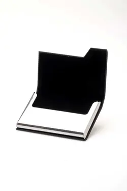 درب‎دار جا کارتی مشکی برند Niki Leather کد 1698477847