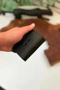 بسته طراحی ویژه جا کارتی چرم اصل برند cheetah quality کد 1698477844