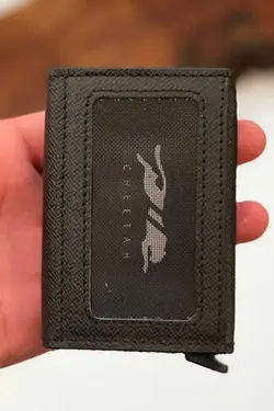 بسته طراحی ویژه جا کارتی چرم اصل برند cheetah quality کد 1698477844