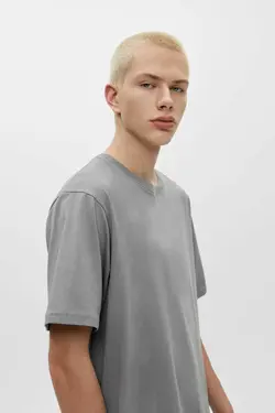 تیشرت پنبه ای ساده آستین کوتاه برند Pull &amp; Bear کد 1696342180