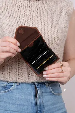 کیف پول کاغذی محفظه ای سکه 3639100% اصل شتری جا کارتی چرم برند Grande کد 1700214484