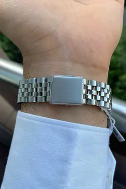 ساعت مچی با تقویم قابل تنظیم فولادی کادو رنگ نقره دستبند ضد آب مردانه برند Homies کد 1700547986