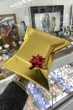 دستبند ساعت مچی با تقویم طبیعی فولادی سنگی هدیه جعبه مردانه برند Daniel Klein کد 1700478017