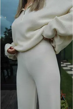 ست لباس بافتنی پلیور گشاد طرح‎دار شلوار برند MRS. POLEEN کد 1700640692