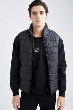 اسلیم فیت قلاب دوزی ضد آب یقه ایستاده جلیقه عایق زیپدار برند Defacto کد 1700585412