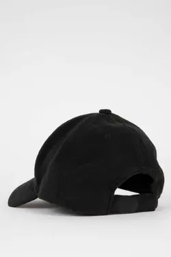 کلاه پلار قلاب دوزی شده مردانه برند Defacto کد 1701289880