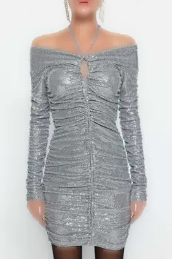 پیراهن پولک دوز نقره برند TRENDYOLMİLLA کد 1702364982