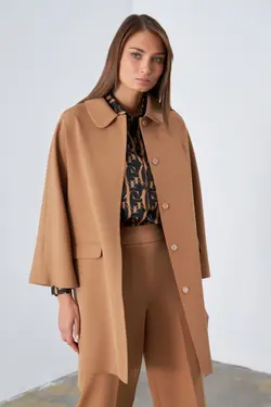 خفاشی ساده یقه دار قهوه ای برند Gusto کد 1648174388