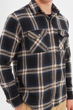 پیراهن متناسب دو جیبه آستین بلند سرمه ای چهارخونه مردانه برند TRENDYOL MAN کد 1648383991