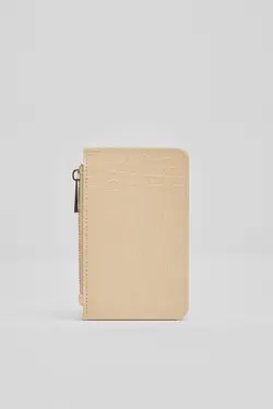 چرم مصنوعی به صورت پوست تمساح جا کارتی برند Bershka کد 1648382359