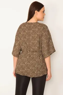 بلوز کمربند‎دار یقه دار پلنگی زنانه برند Şans کد 1648732568