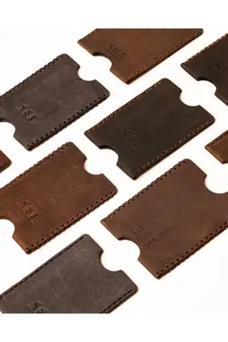 جا کلیدی آتنا قهوه کارتی / چرم اصل برند RBX Leather کد 1648836849