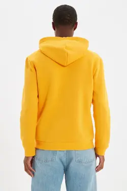 سوییشرت جیب دار کلاهدار متناسب آستین بلند خردلی مردانه برند TRENDYOL MAN کد 1648493235