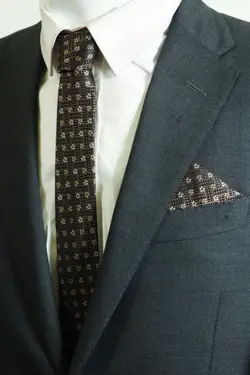 کراوات ست دستمال طرح‎دار قهوه‎ای 5.5cm برند Kravatistan کد 1649183647