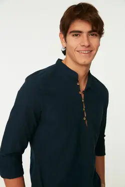 پیراهن دکمه‎دار اسلیم فیت یقه دیپلمات نیمه سرمه ای مردانه برند TRENDYOL MAN کد 1649174035