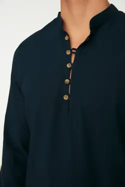 پیراهن دکمه‎دار اسلیم فیت یقه دیپلمات نیمه سرمه ای مردانه برند TRENDYOL MAN کد 1649174035