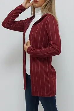 بافتنی کلاهدار طرح‎دار خطدار زرشکی برند Laviyosa کد 1649289140