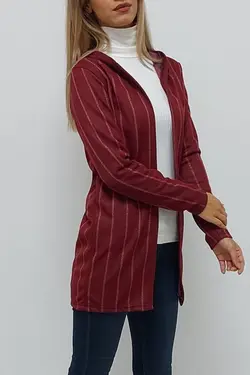 بافتنی کلاهدار طرح‎دار خطدار زرشکی برند Laviyosa کد 1649289140