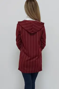 بافتنی کلاهدار طرح‎دار خطدار زرشکی برند Laviyosa کد 1649289140