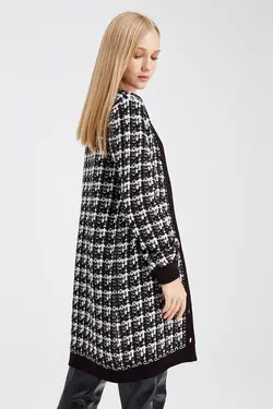 بافتنی دکمه‎دار طرح‎دار مشکی زنانه برند SHERIN کد 1649602990