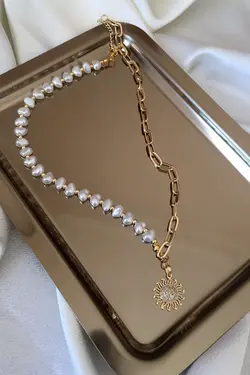 گردنبند قابل تنظیم خورشید مروارید دوزی شده سه تایی برند Histakı کد 1649587328