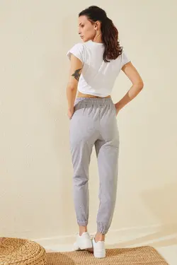 شلوار راحتی کمر کشی نخی جاگر طوسی زنانه برند Sun Victoria کد 1649786587