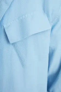 پیراهن جیب دار نامتفارن گشاد یقه بافتنی آبی مردانه برند TRENDYOL MAN کد 1649174028