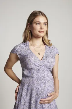 پیراهن شیردهی یقه هفت نیلی بارداری برند Lyn Mama کد 1649949968