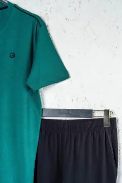 لباس راحتی دکمه‎دار با کیفیت بلند مودال پنبه ای طبیعی آستین کوتاه سبز مردانه برند BSM کد 1650108368