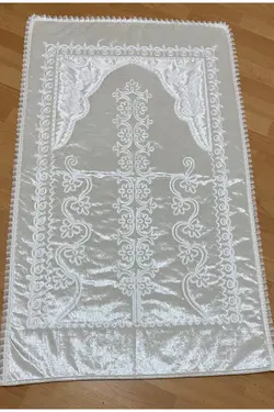 سجاده کرم ست عروس مخملی برند ayhan home ev tekstili کد 1650455647
