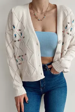 بافتنی گلدار قلاب دوزی شده شیری برند KÜBRA BOUTIQUE کد 1650533116