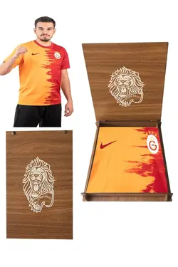 یونیفرم جعبه‎دار زمین زیر چوب کادو تیکه دار برند Galatasaray کد 1650842712