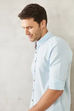 پیراهن دکمه‎دار اسلیم فیت یقه روزمره آسیتن کوتاه 100پنبه برند Altınyıldız Classics کد 1650838867