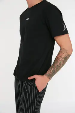 لباس راحتی بافتنی متناسب چاپی moon مردانه مشکی برند TRENDYOL MAN کد 1650906786