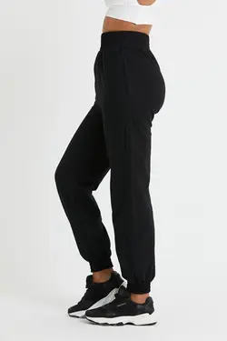 شلوار راحتی بلند پاچه لاستیک کمردار برند The muscey کد 1651224804